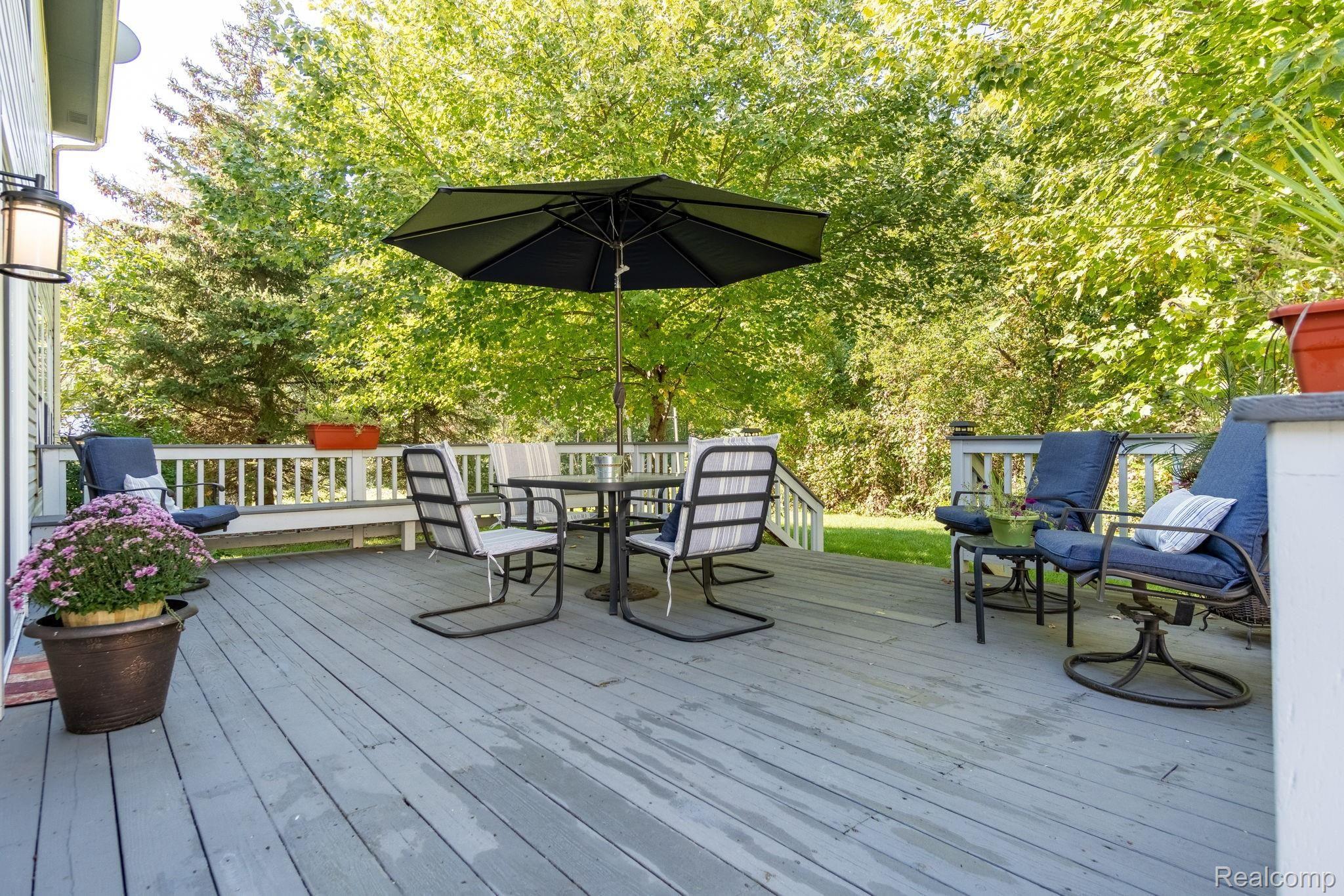 4363 Rohr Road Waterford, MI 48329 - Photo 31 of 40 33-web-or-mls-4363-Rohr-Rd-33.jpg