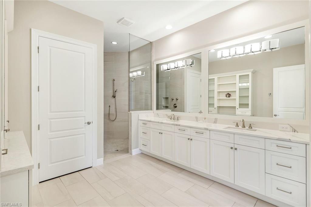16378 Viansa Way, Unit 301 Naples, FL 34110 - Photo 14 of 32 Primary Bathroom