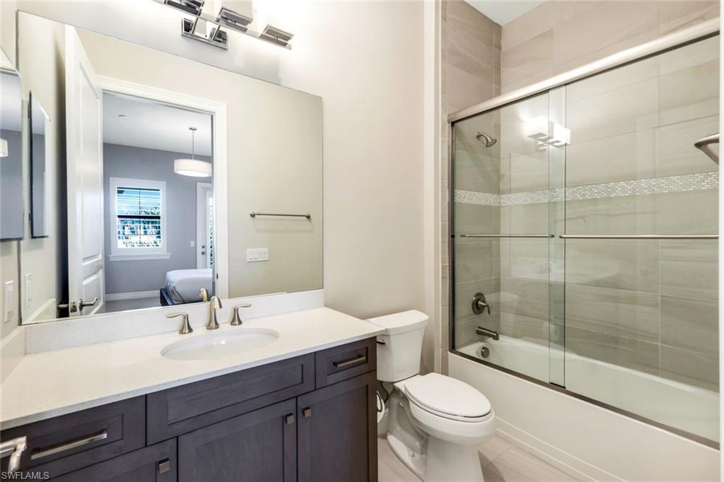 16378 Viansa Way, Unit 301 Naples, FL 34110 - Photo 18 of 32 3rd Guest Bath full Ensuite