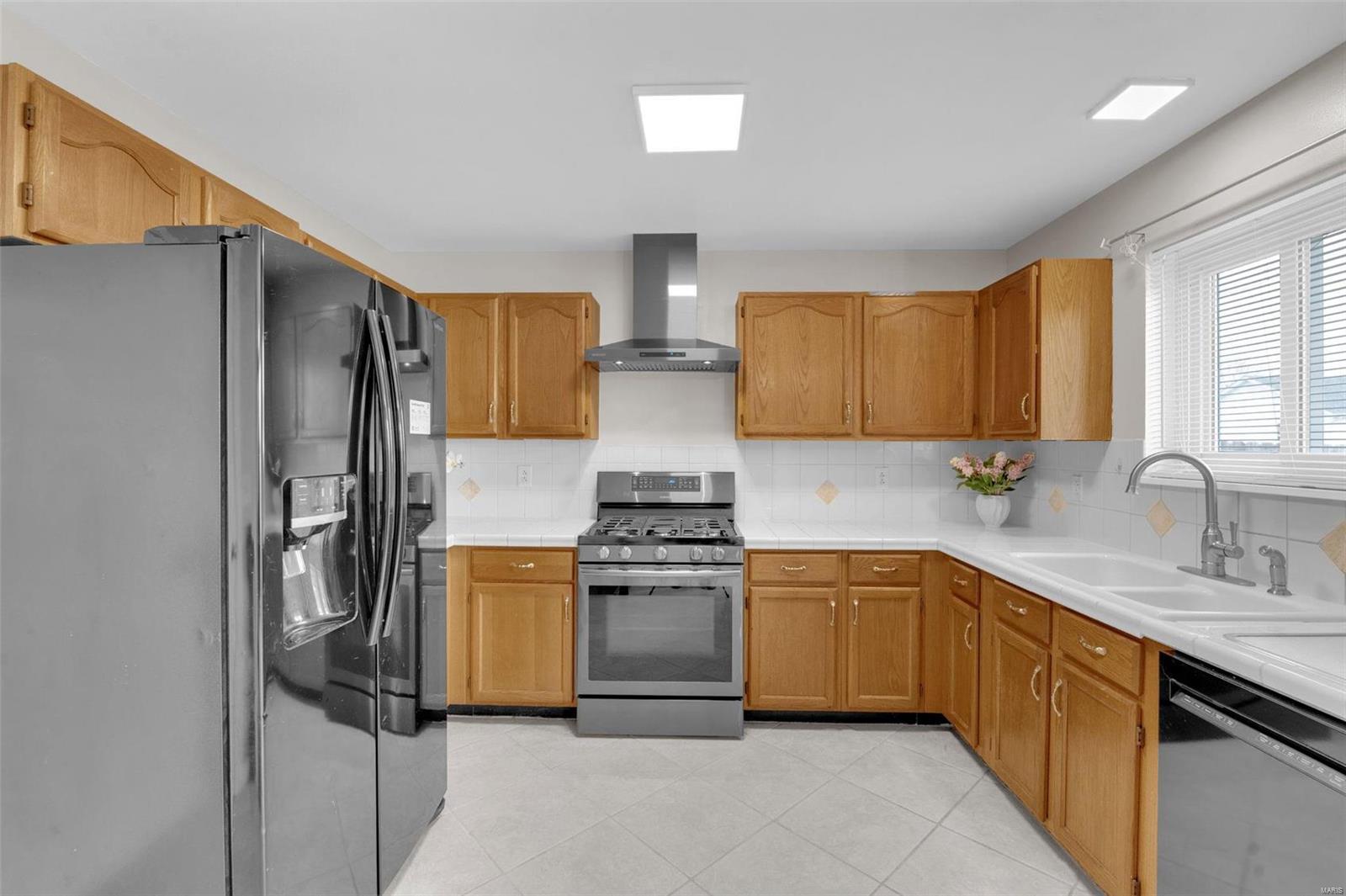 321 Atrium Ridge Court St. Peters, MO 63376 - Photo 12 of 53 Gallery Image 12