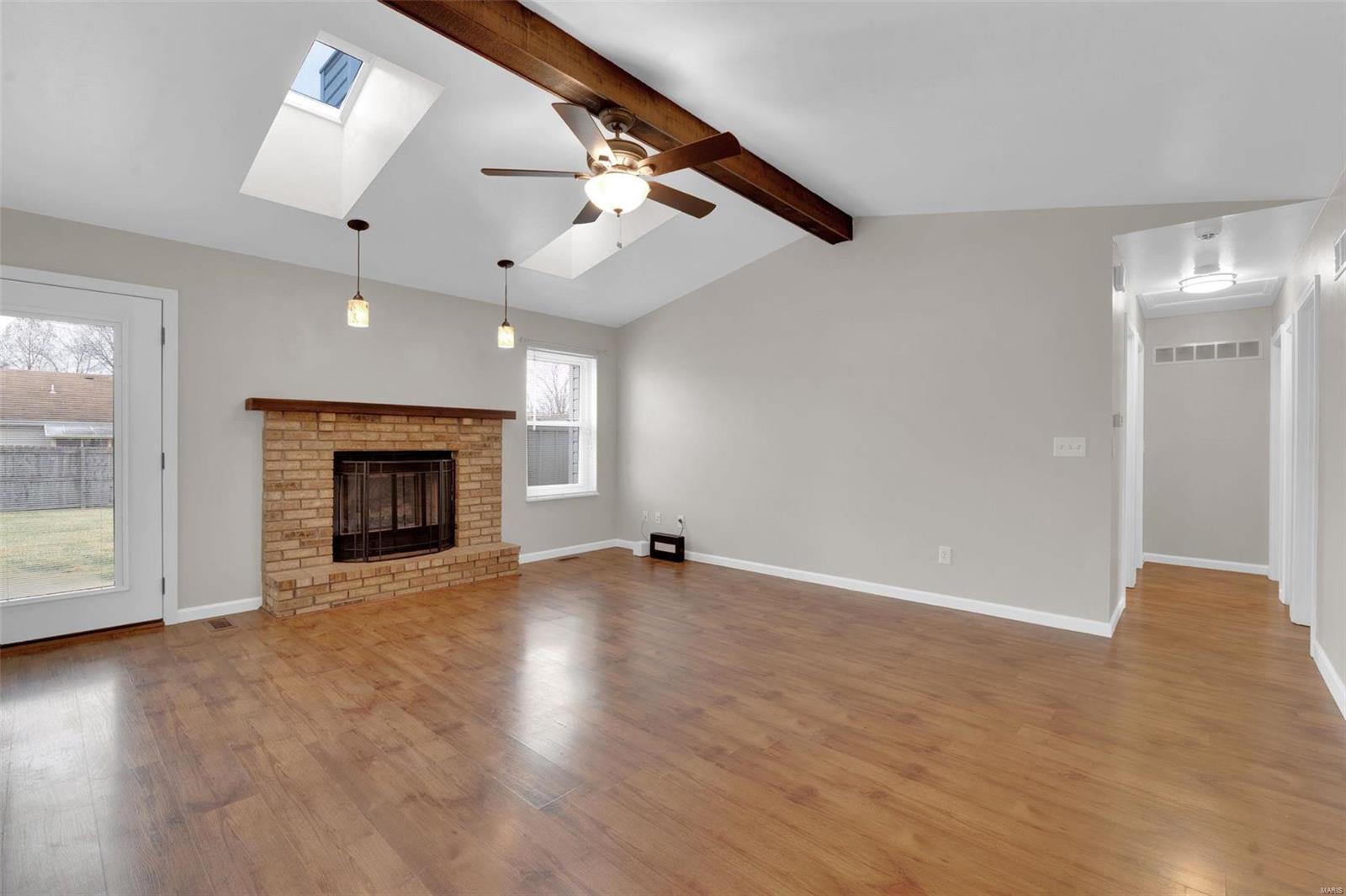 321 Atrium Ridge Court St. Peters, MO 63376 - Photo 8 of 53 Gallery Image 8