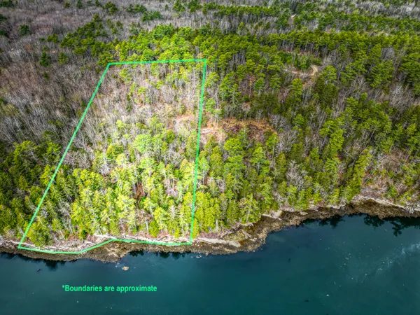 $399,999 | 16 Otter Lane, Westport Island, ME 04578