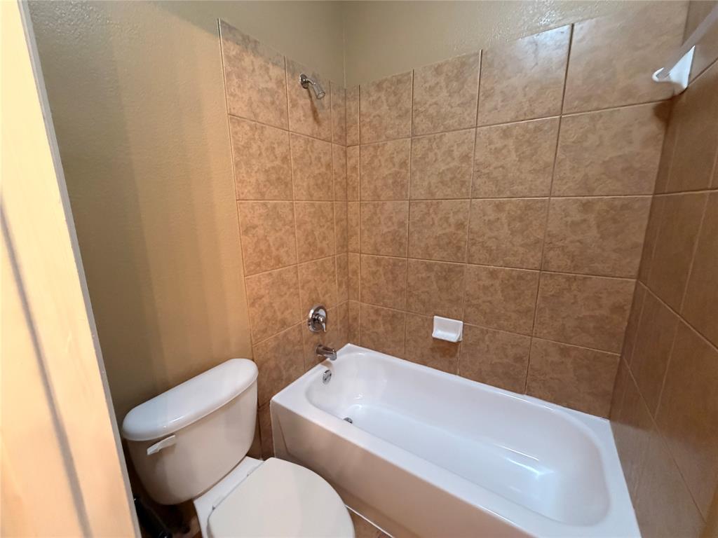 618 Rosarita Road Arlington, TX 76002 - Photo 15 of 19