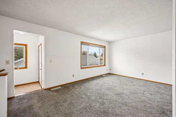 $235,000 | 428 Main Street North, St. Michael, MN 55376