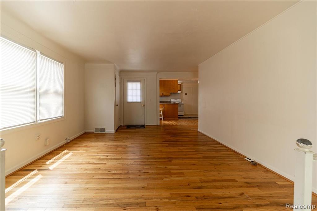 4335 Territorial Road, Unit B Rochester, MI 48306 - Photo 5 of 20