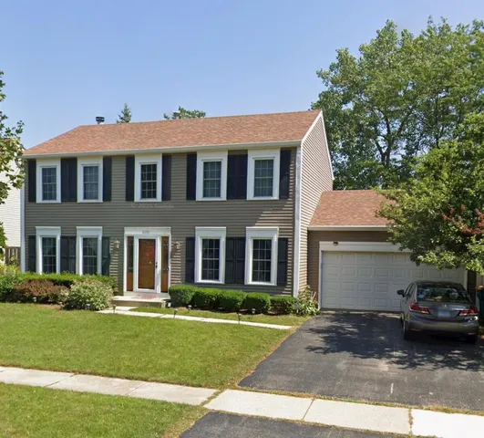 $3,200 | 2071 Madison Avenue, Gurnee, IL 60031