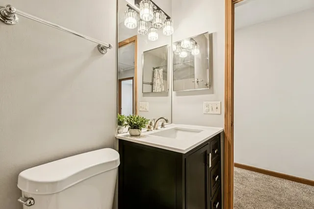 $3,200 | 2071 Madison Avenue, Gurnee, IL 60031