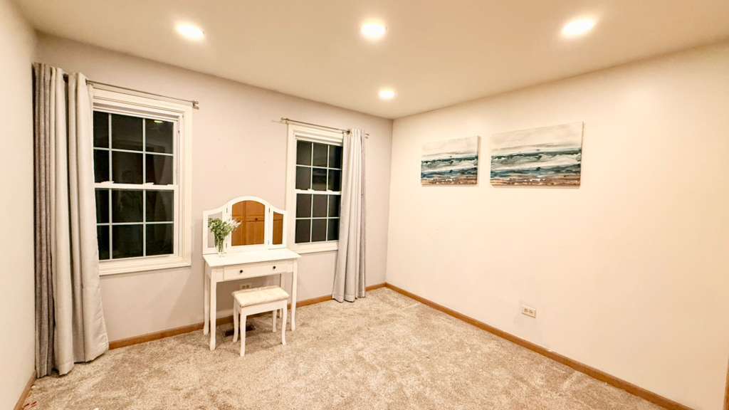 2071 Madison Avenue Gurnee, IL 60031 - Photo 9 of 15