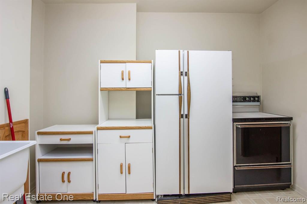 6687 Ridgeview Drive, Unit 55 Clarkston, MI 48346 - Photo 22 of 28
