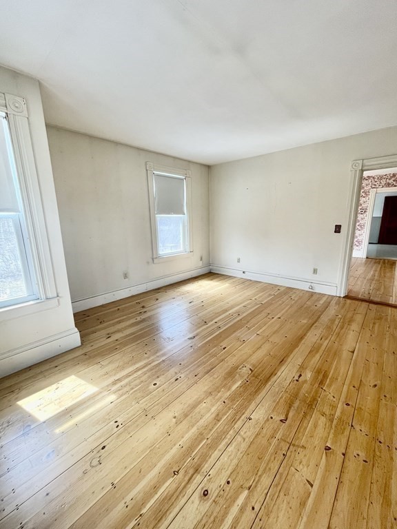 366 High Street Clinton, MA 01510 - Photo 20 of 31 Gallery Image 20