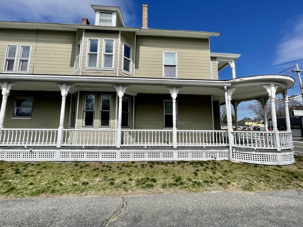 366 High Street Clinton, MA 01510 - Photo 2 of 31 Gallery Image 2