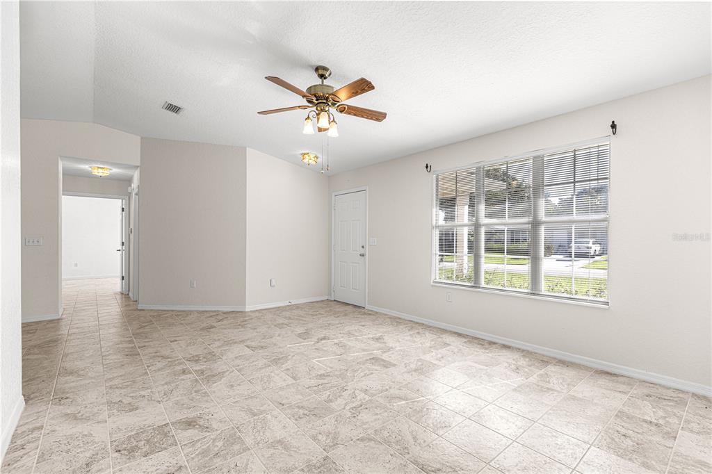 8340 Southwest 108th Loop Ocala, FL 34481 - Photo 5 of 69 Gallery Image 5