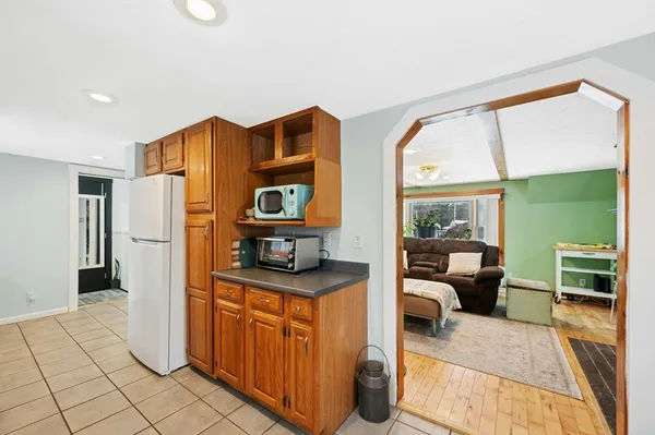 $388,900 | 13 Harwood Street, Oxford, MA 01540