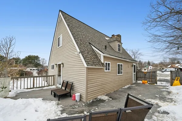 $388,900 | 13 Harwood Street, Oxford, MA 01540