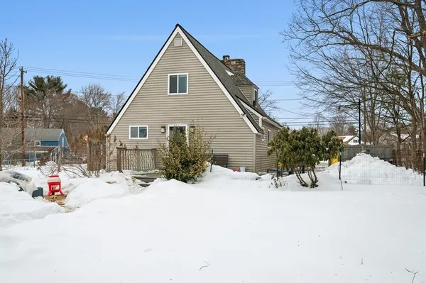 $388,900 | 13 Harwood Street, Oxford, MA 01540