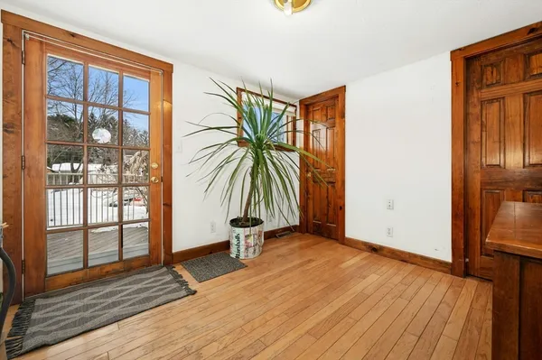 $388,900 | 13 Harwood Street, Oxford, MA 01540