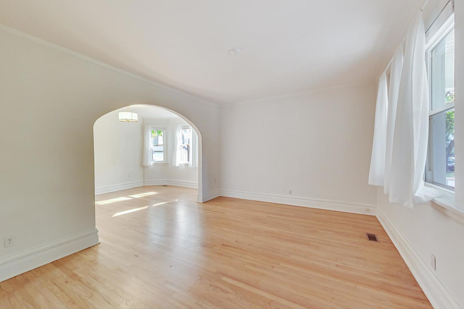 1900 West Nelson Street Chicago, IL 60657 - Photo 9 of 62