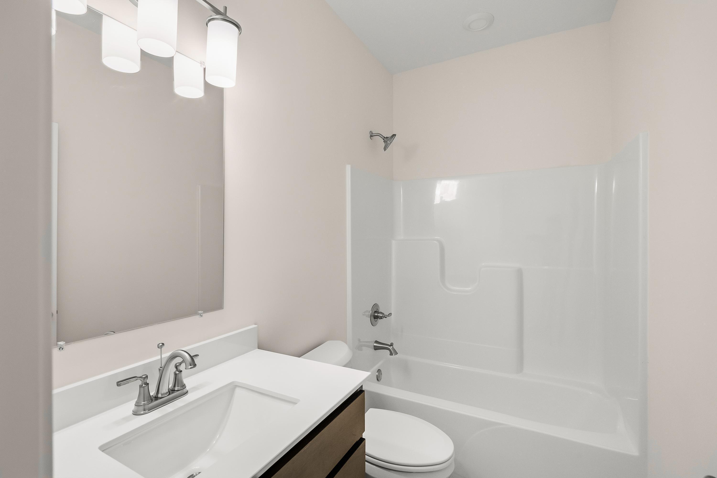 3204 Hilltop Road Valparaiso, IN 46385 - Photo 19 of 20 3000x2000