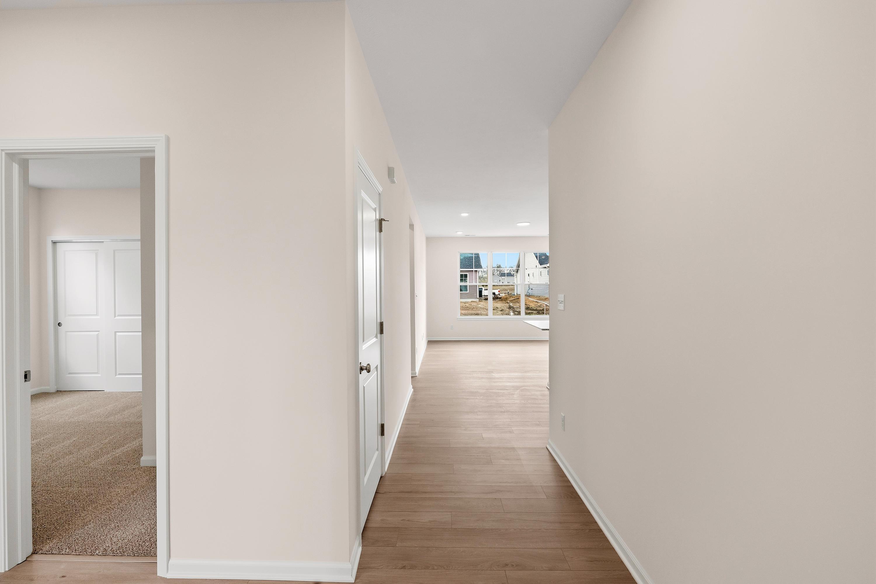 3204 Hilltop Road Valparaiso, IN 46385 - Photo 4 of 20 3000x2000