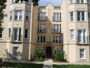 2704 West Arthur Avenue, Unit 3S Chicago, IL 60645 - Photo 1 of 11 a front view of a multi story building