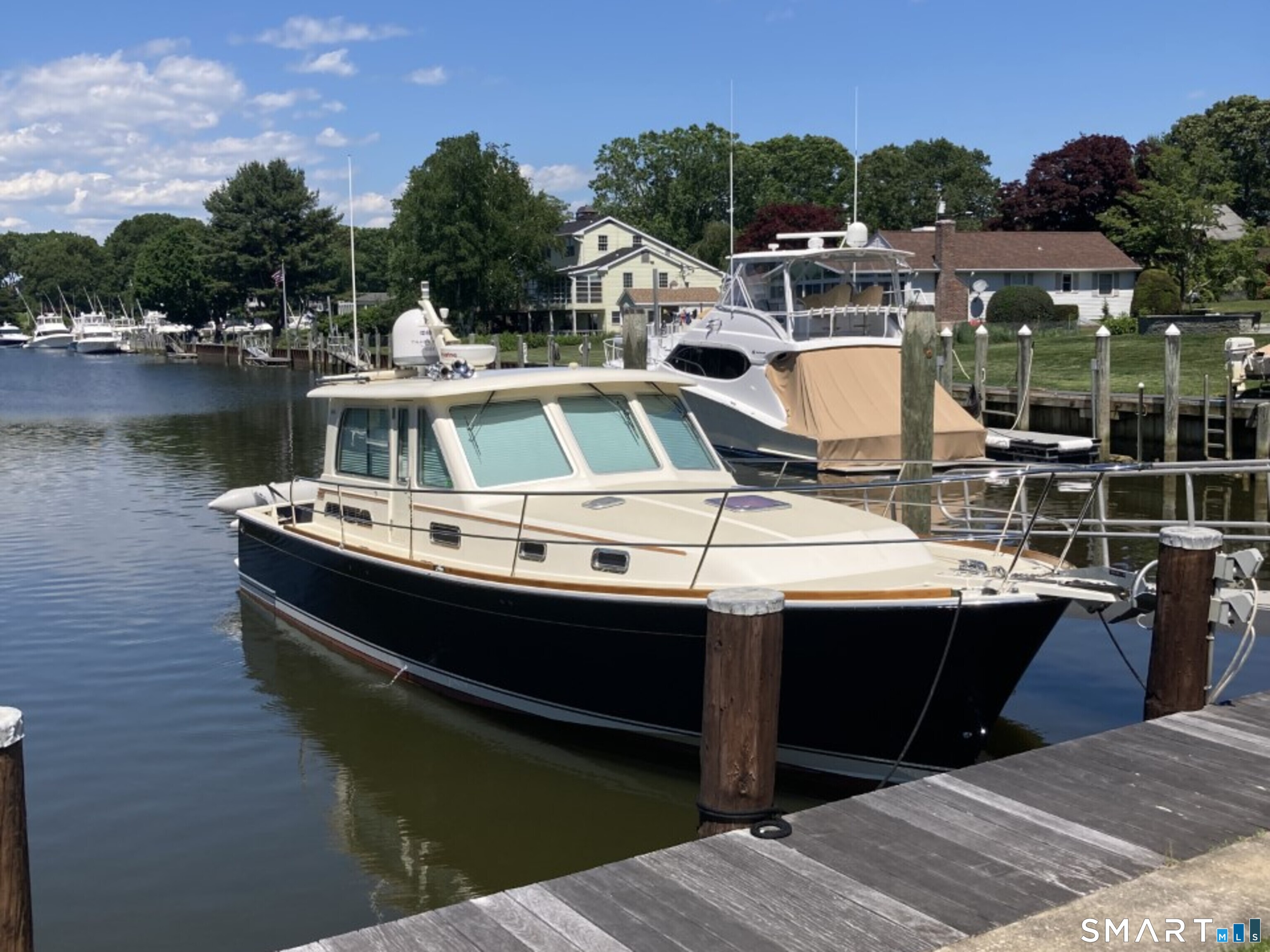 77 Essex Road Old Saybrook, CT 06475 - Photo 3 of 36