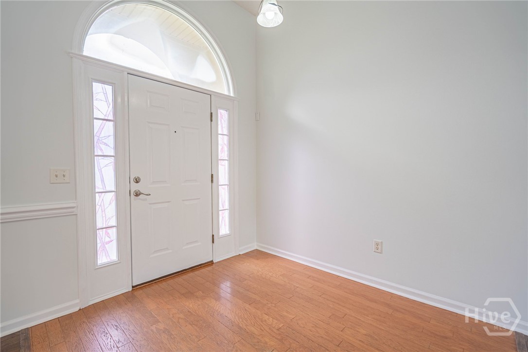 114 Laurens Lane Savannah, GA 31419 - Photo 3 of 35