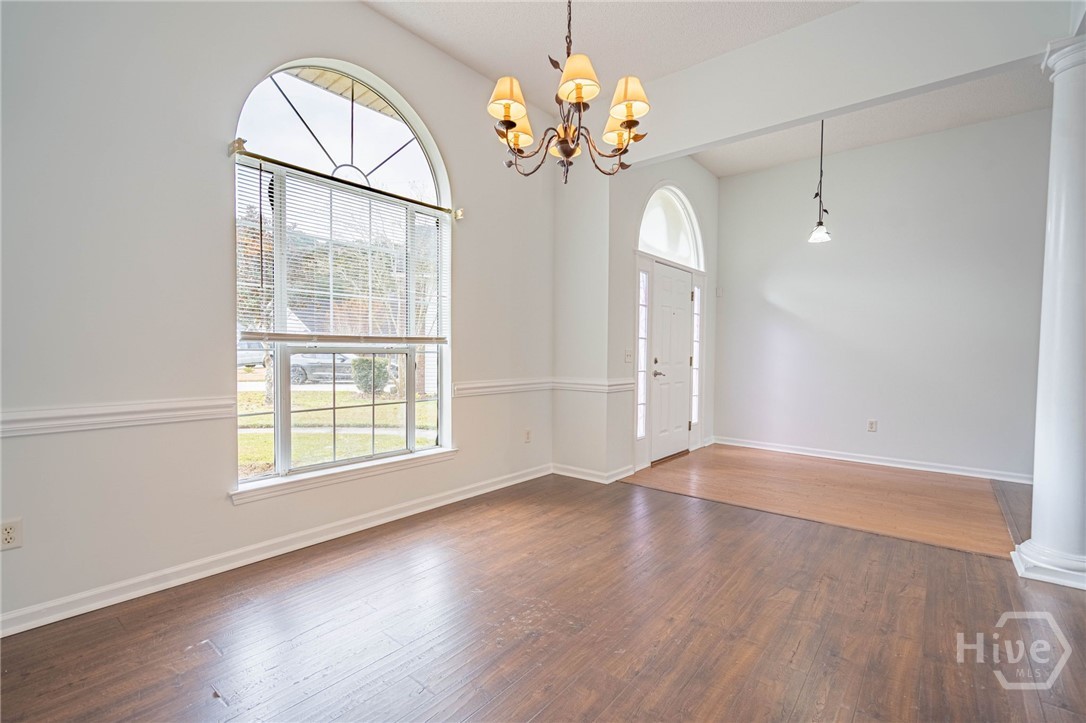 114 Laurens Lane Savannah, GA 31419 - Photo 4 of 35