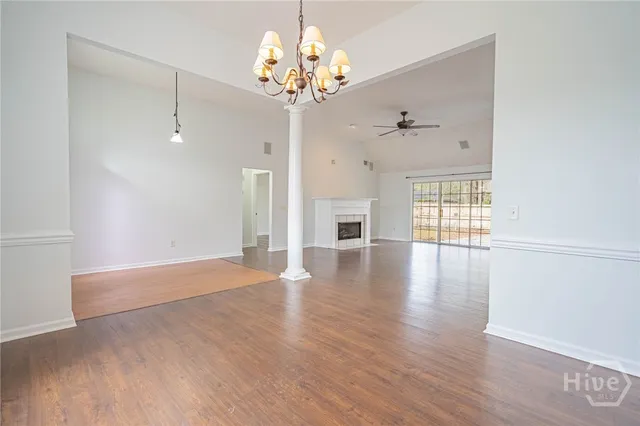 $2,500 | 114 Laurens Lane, Savannah, GA 31419