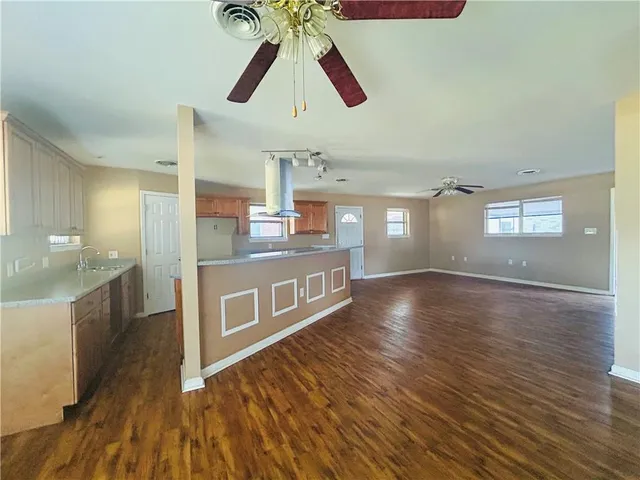 $159,900 | 406 West Prosper Street, Chalmette, LA 70043