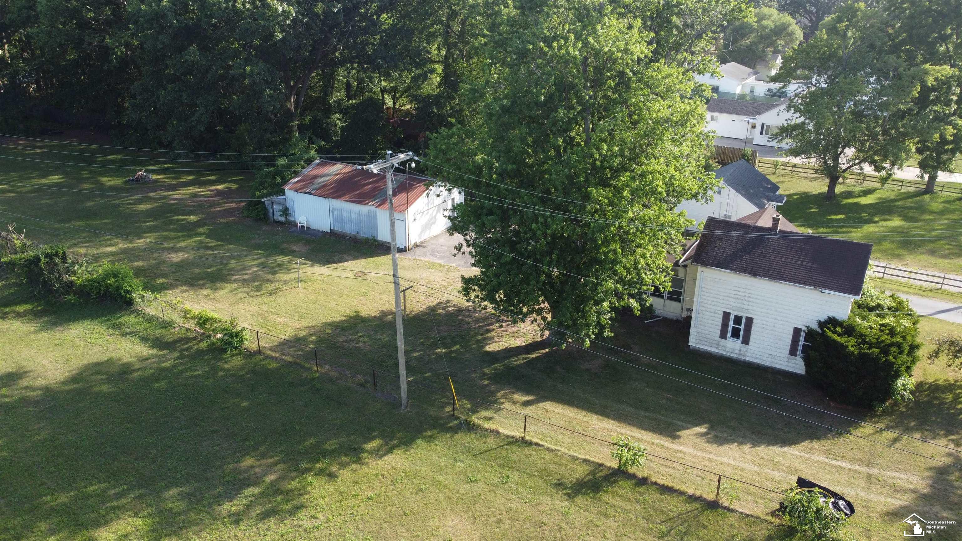 8312 Monroe Road Lambertville, MI 48144 - Photo 4 of 9