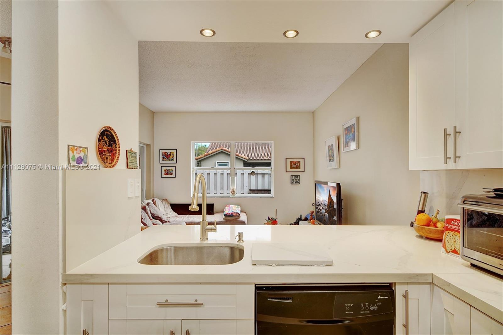 11511 Southwest 148th Path Miami, FL 33196 - Photo 11 of 43 Gallery Image 11