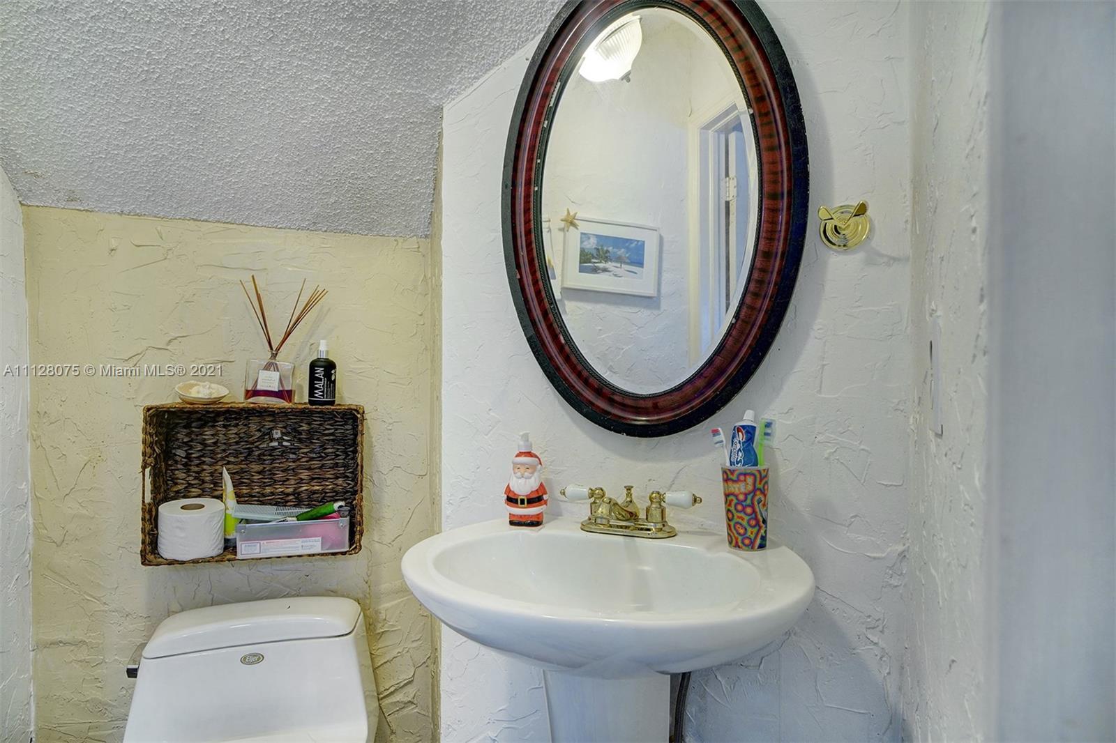 11511 Southwest 148th Path Miami, FL 33196 - Photo 17 of 43 Gallery Image 17