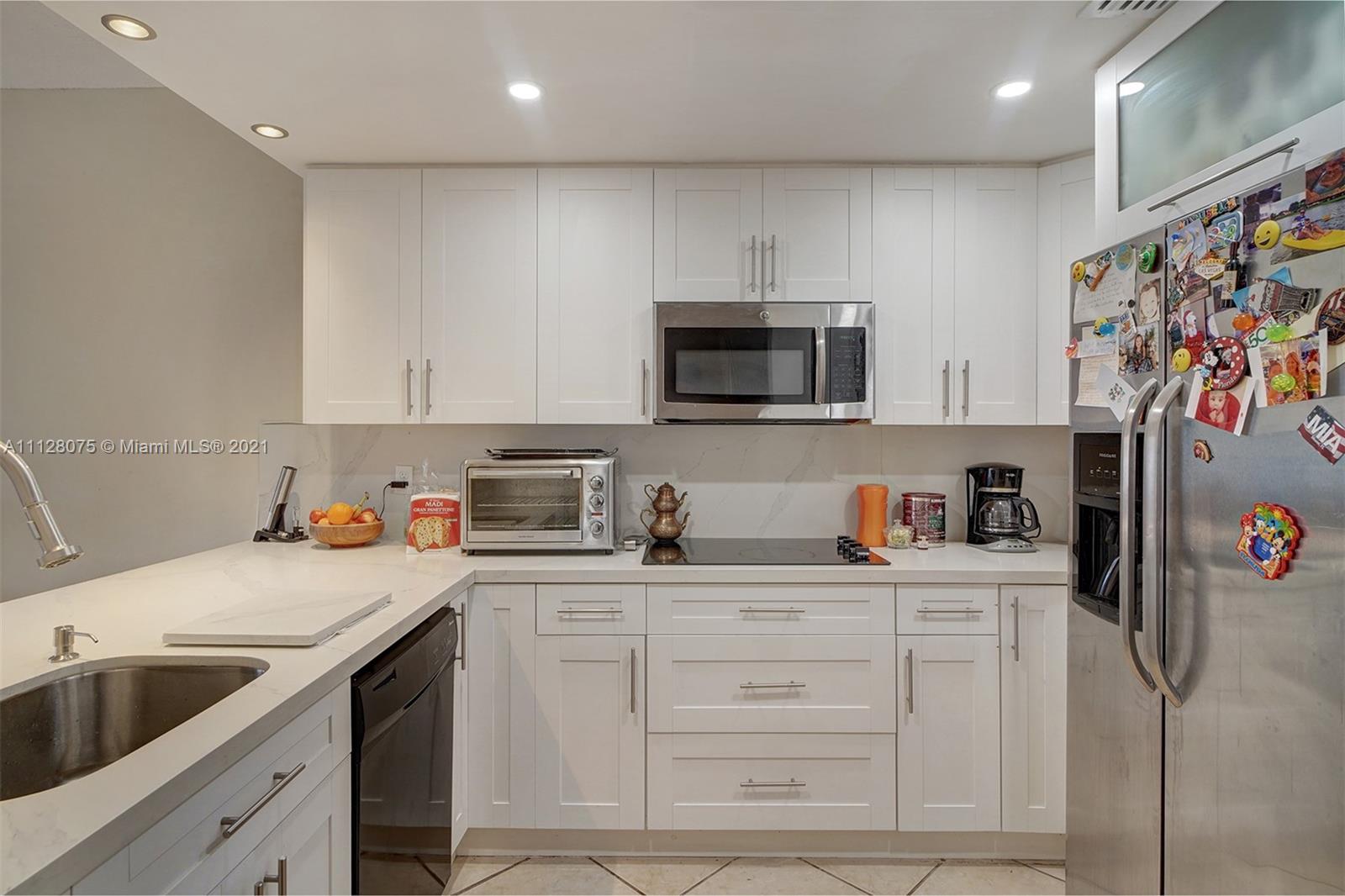 11511 Southwest 148th Path Miami, FL 33196 - Photo 10 of 43 Gallery Image 10