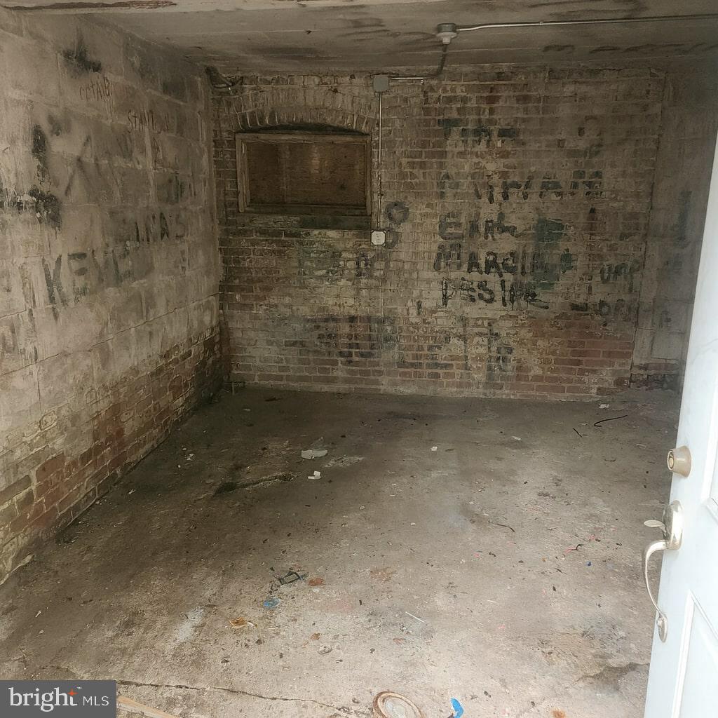 1658 East 25th Street Baltimore, MD 21213 - Photo 11 of 15