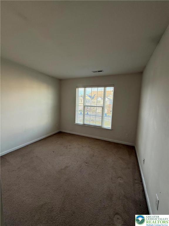 1805 Hemming Way Orefield, PA 18069 - Photo 14 of 24 an empty room with windows