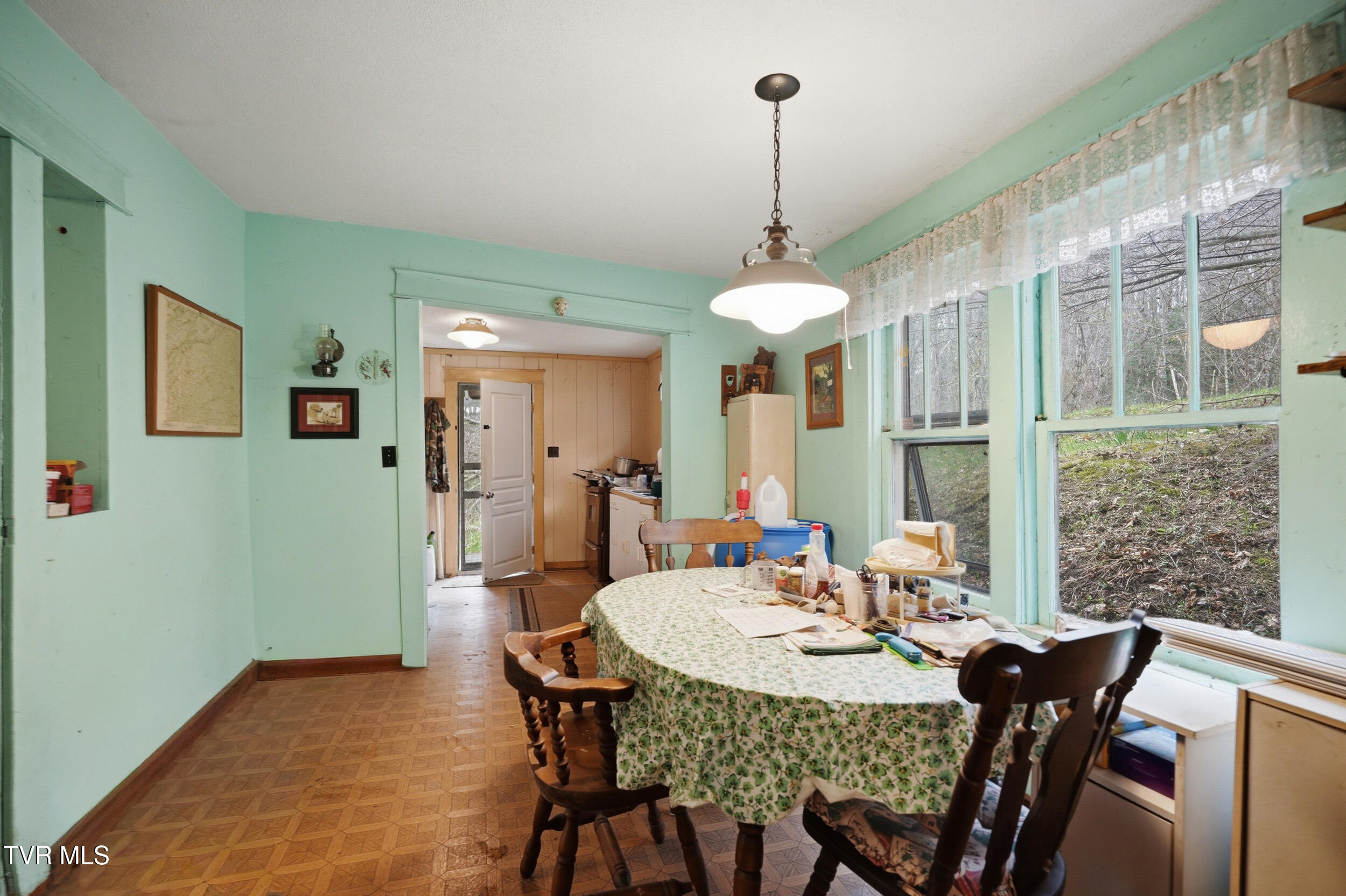 138 Birch Lane Damascus, VA 24236 - Photo 13 of 26 8_138 birch ln-26