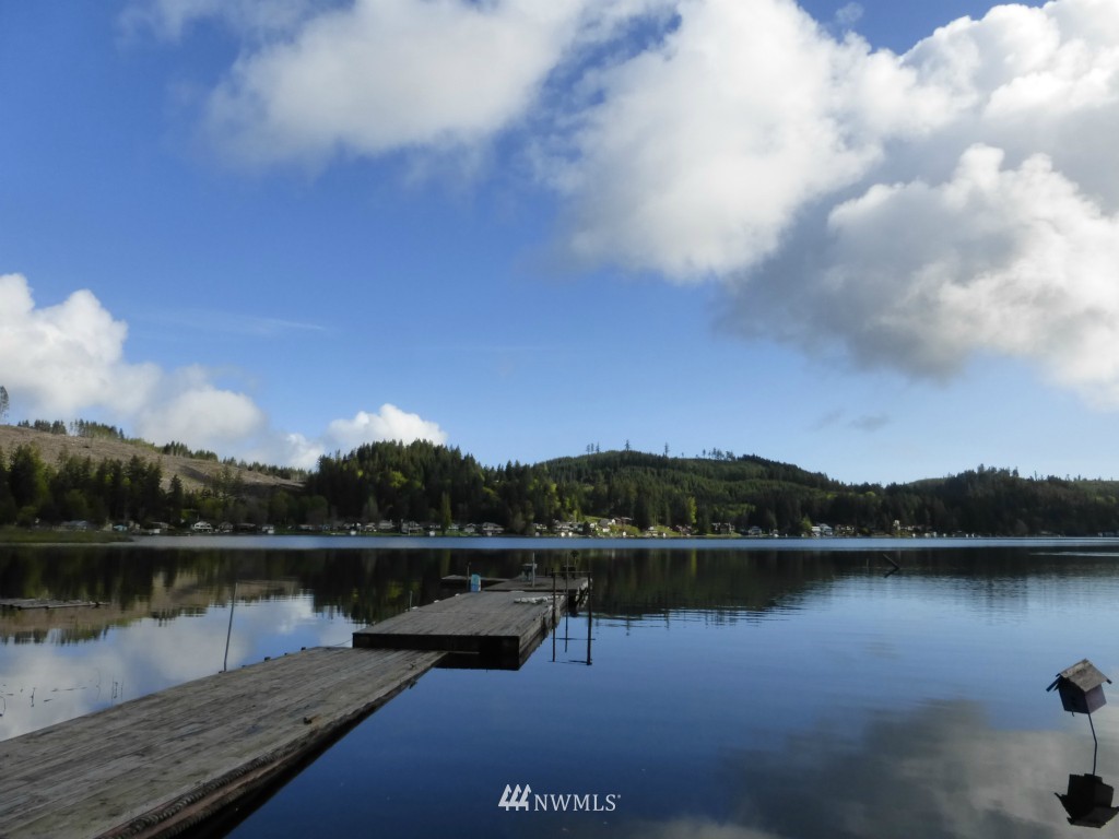 401 Summit Lake Shore Road Northwest Olympia, WA 98502 - Photo 1 of 25
