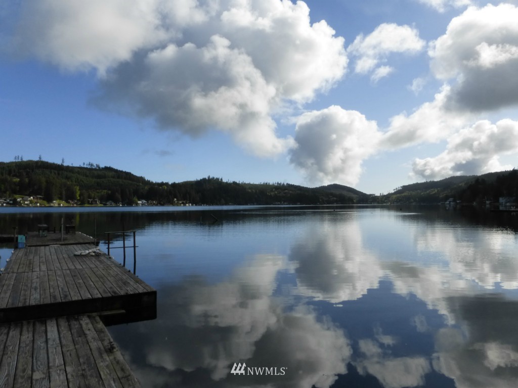 401 Summit Lake Shore Road Northwest Olympia, WA 98502 - Photo 4 of 25