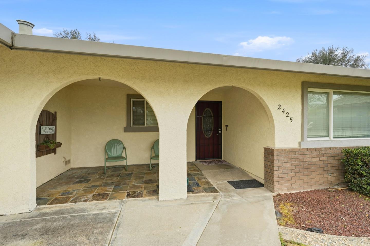 2425 Meadow Rue Drive Modesto, CA 95355 - Photo 3 of 38