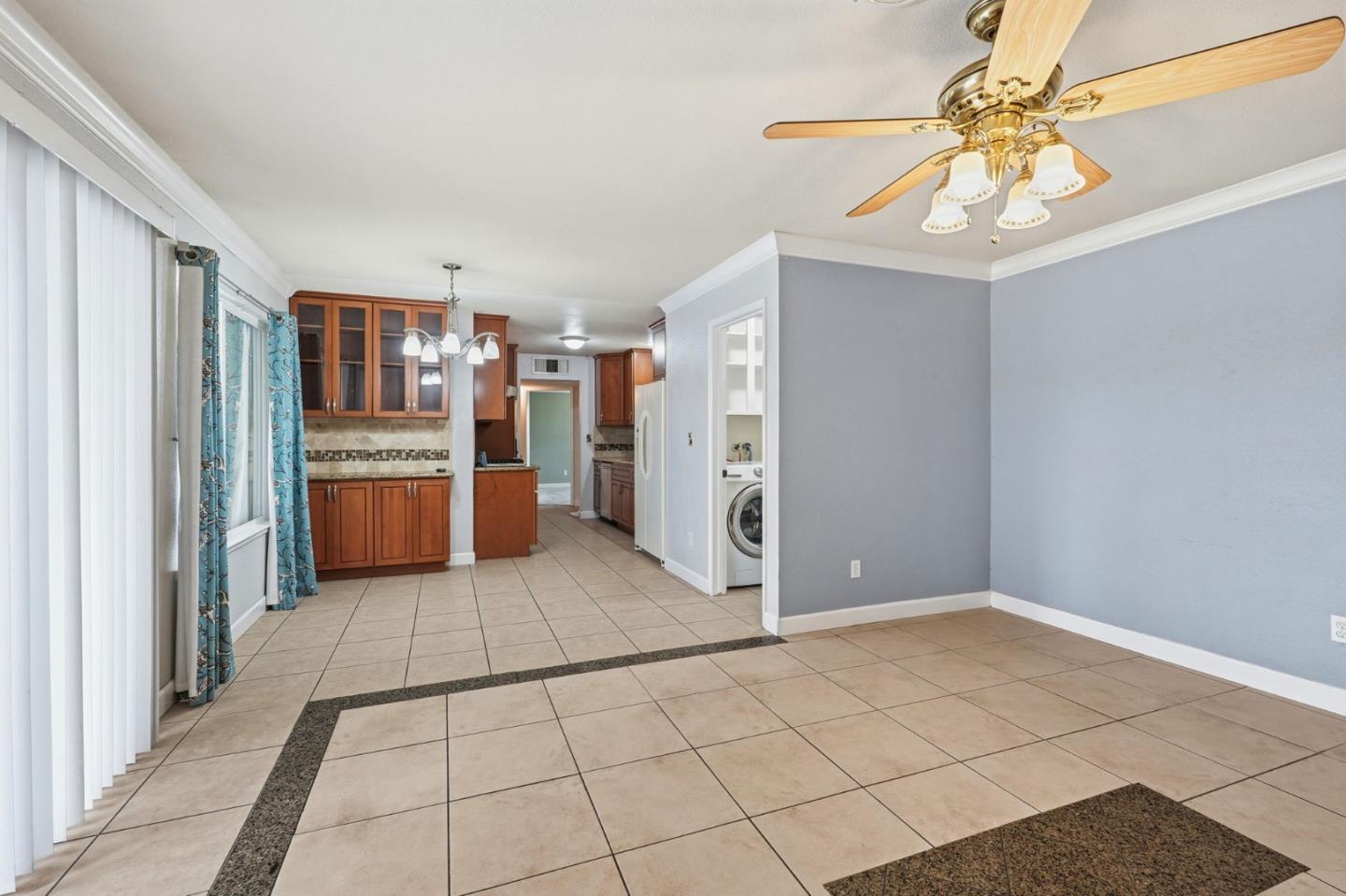 2425 Meadow Rue Drive Modesto, CA 95355 - Photo 9 of 38