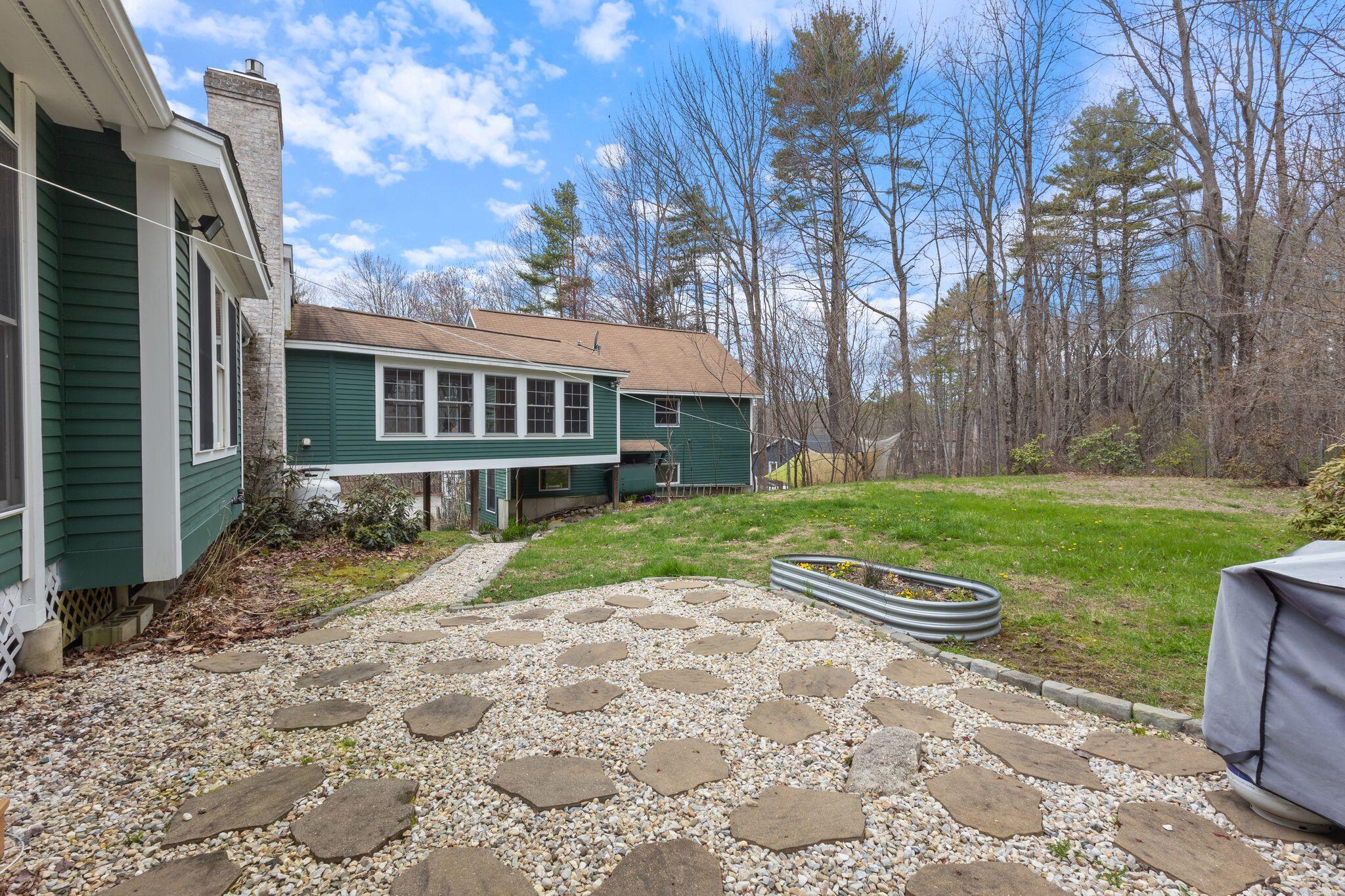 148 Spiller Hill Road Raymond, ME 04071 - Photo 21 of 89 148 Spiller Hill Road