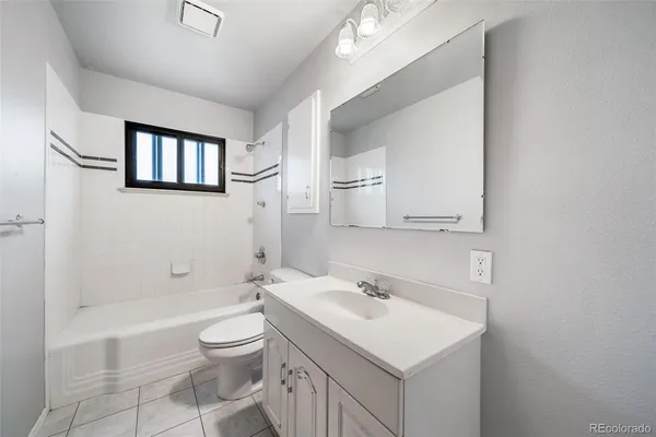 $415,000 | 2228 Newark Street, Aurora, CO 80010