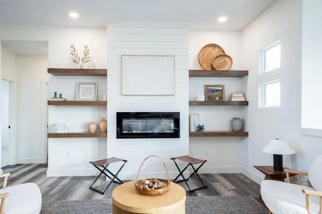 $355,601 | 1149 West Shellbark Lane, Goddard, KS 67052