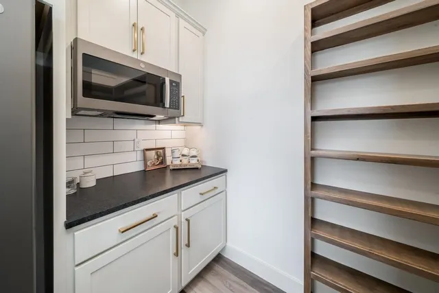 $355,601 | 1149 West Shellbark Lane, Goddard, KS 67052