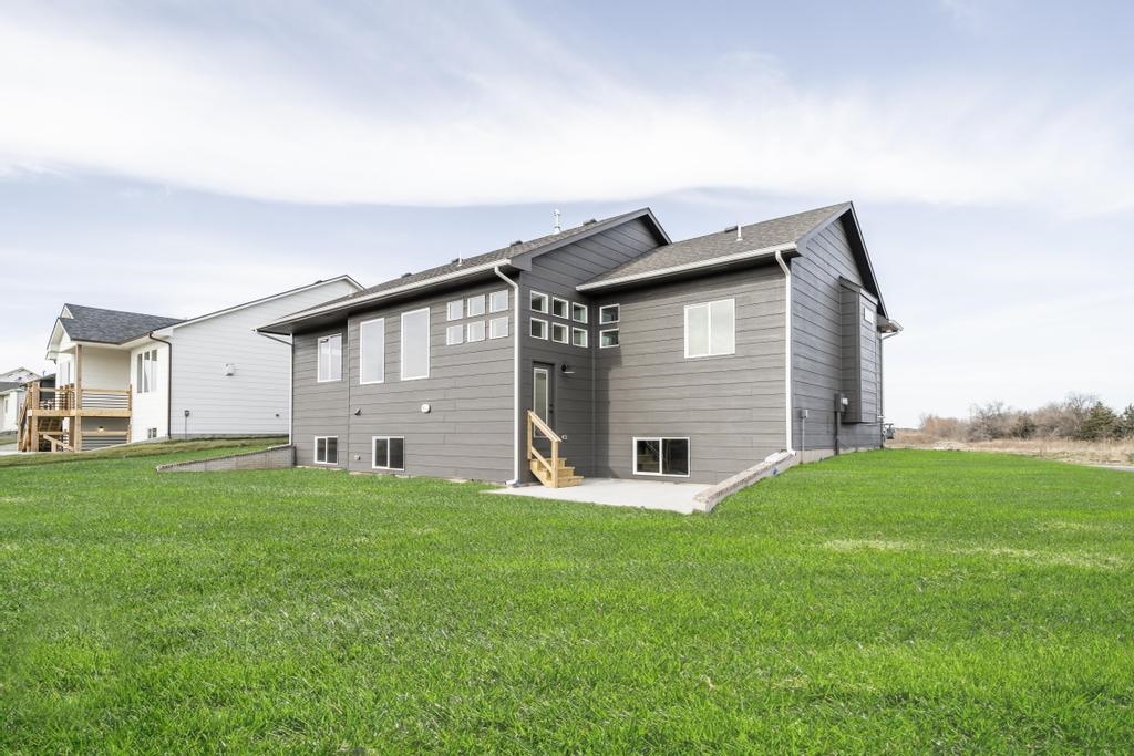 1149 West Shellbark Lane Goddard, KS 67052 - Photo 6 of 32