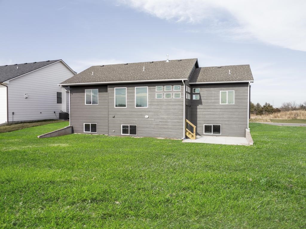 1149 West Shellbark Lane Goddard, KS 67052 - Photo 9 of 32