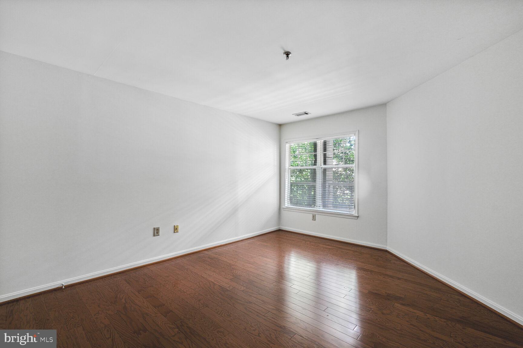 5575 Seminary Road, Unit 109 Falls Church, VA 22041 - Photo 12 of 20 Bedroom One