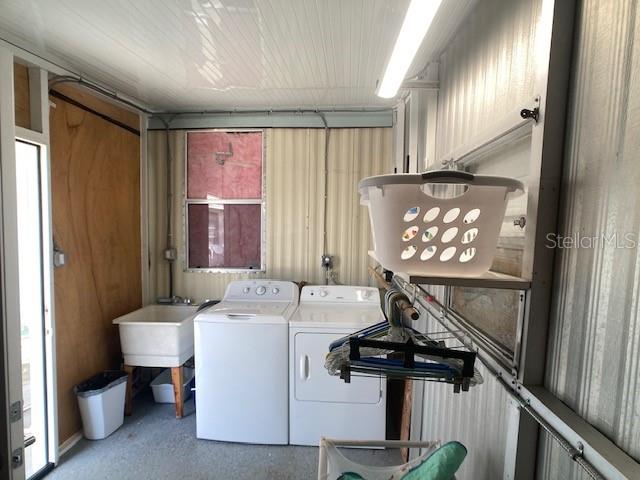 1710 7th Street Southwest, Unit 24 Ruskin, FL 33570 - Photo 32 of 44 a view of a hallway with furniture and window