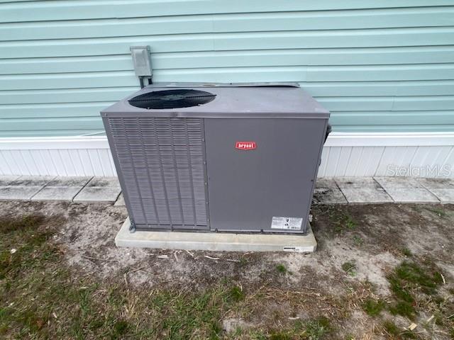 1710 7th Street Southwest, Unit 24 Ruskin, FL 33570 - Photo 43 of 44 a view of entryway