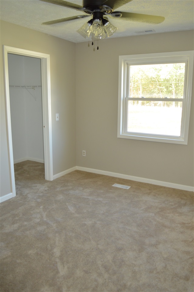 12084 Cross County Road Mineral, VA 23117 - Photo 13 of 23 Gallery Image 13